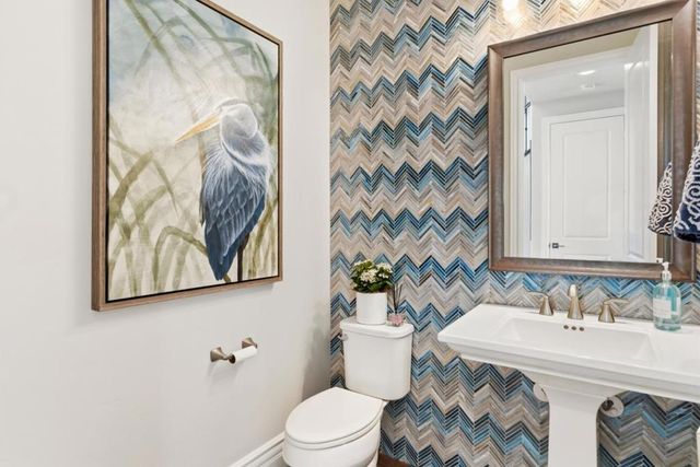 2967 Garnet Way, Marina, CA 93933