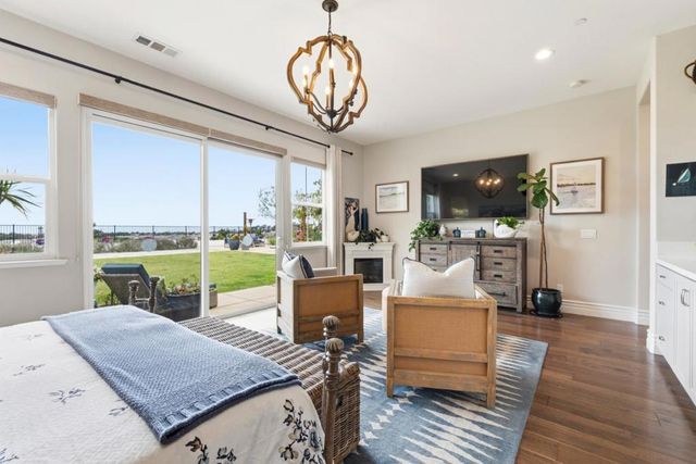 2967 Garnet Way, Marina, CA 93933