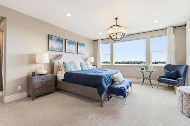 2967 Garnet Way, Marina, CA 93933