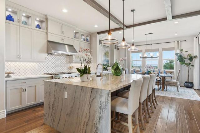 2967 Garnet Way, Marina, CA 93933