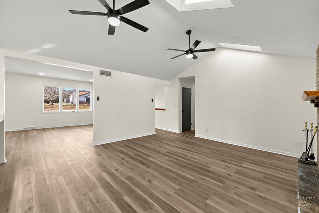 1004 Portsmouth Drive, Rockford, IL 61102