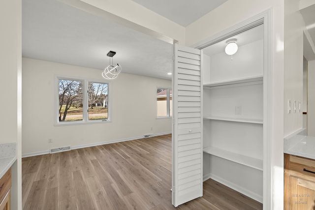 1004 Portsmouth Drive, Rockford, IL 61102