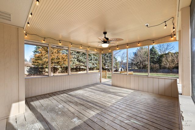 1004 Portsmouth Drive, Rockford, IL 61102