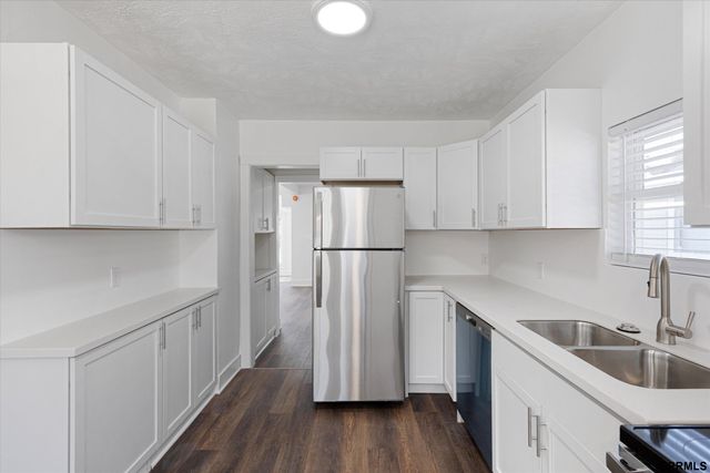 3117 N 59th Street, Omaha, NE 68104