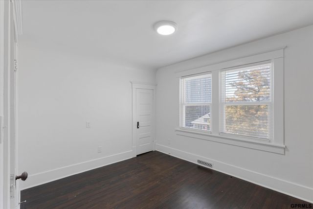 3117 N 59th Street, Omaha, NE 68104