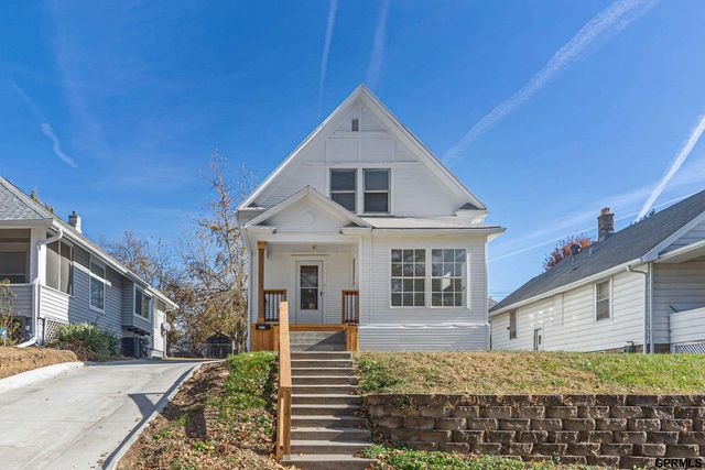 3117 N 59th Street, Omaha, NE 68104