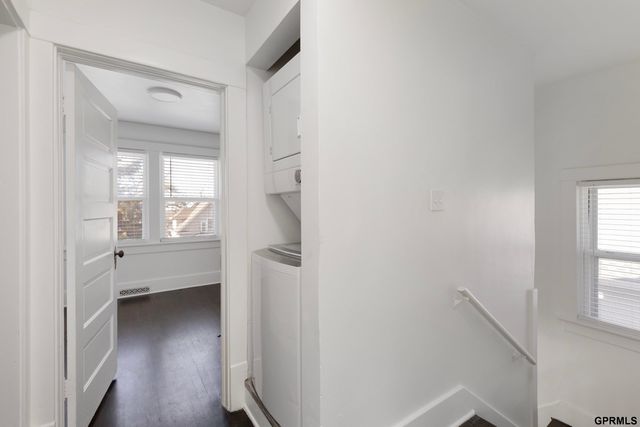 3117 N 59th Street, Omaha, NE 68104