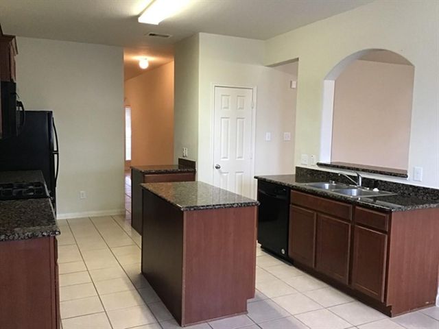 10237 Tate Court, Conroe, TX 77385