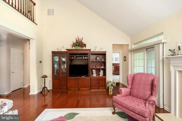 11 LUCAYA CIR, Hamilton, NJ 08691