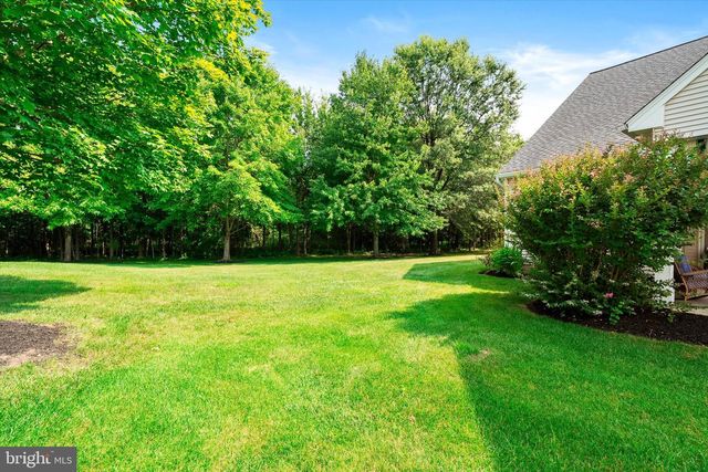 11 LUCAYA CIR, Hamilton, NJ 08691