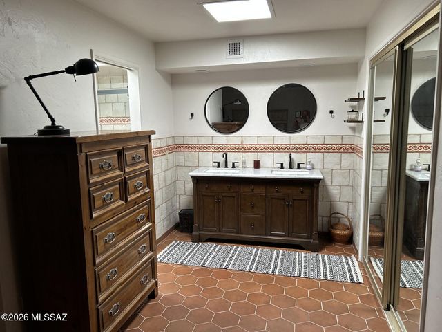 449 E Paseo Chuparosas, Green Valley, AZ 85614