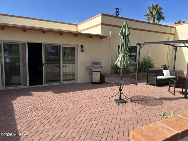 449 E Paseo Chuparosas, Green Valley, AZ 85614