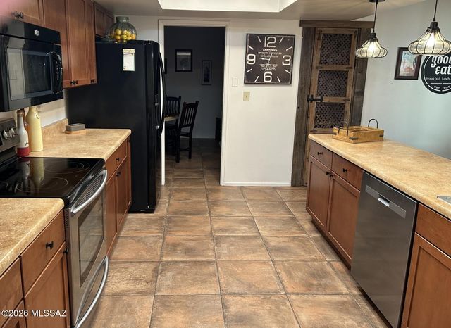 449 E Paseo Chuparosas, Green Valley, AZ 85614