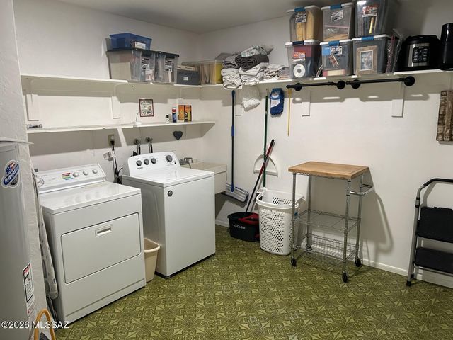 449 E Paseo Chuparosas, Green Valley, AZ 85614