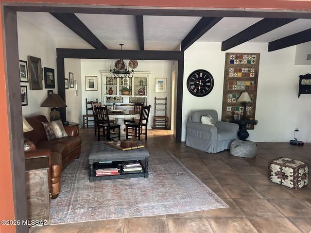 449 E Paseo Chuparosas, Green Valley, AZ 85614