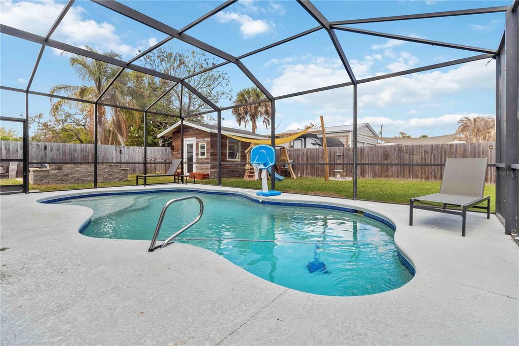 Image 25 of property listing at 1636 GRANDVIEW WAY, Melbourne, FL 32935