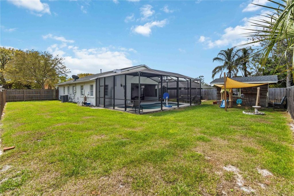 Image 32 of property listing at 1636 GRANDVIEW WAY, Melbourne, FL 32935