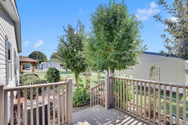 11303 E Jackson Ave, Spokane Valley, WA 99206