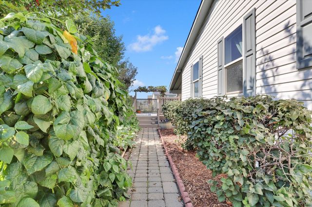 11303 E Jackson Ave, Spokane Valley, WA 99206