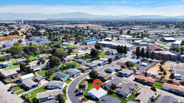 11303 E Jackson Ave, Spokane Valley, WA 99206