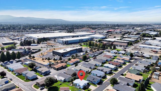 11303 E Jackson Ave, Spokane Valley, WA 99206
