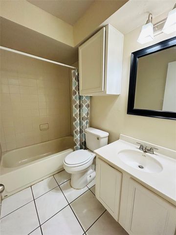 16207 Camino Del Sol Drive, Houston, TX 77083