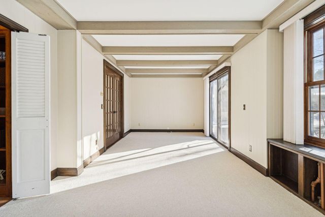 2260 Sargent Avenue, Saint Paul, MN 55105