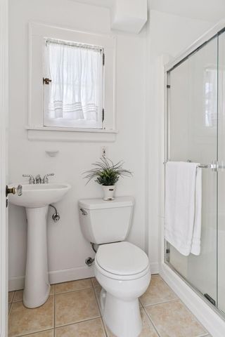 2260 Sargent Avenue, Saint Paul, MN 55105