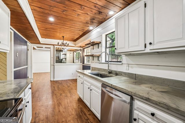 1025 Wood Valley Road, Cumming, GA 30041