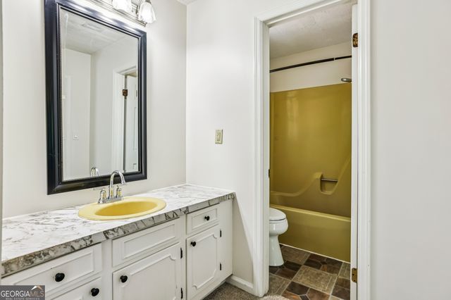 1025 Wood Valley Road, Cumming, GA 30041