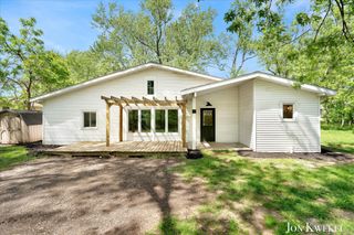 140 N 5th Street Ne, Cedar Springs City, MI 49319