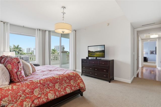 5051 Pelican Colony BLVD 301, Bonita Springs, FL 34134