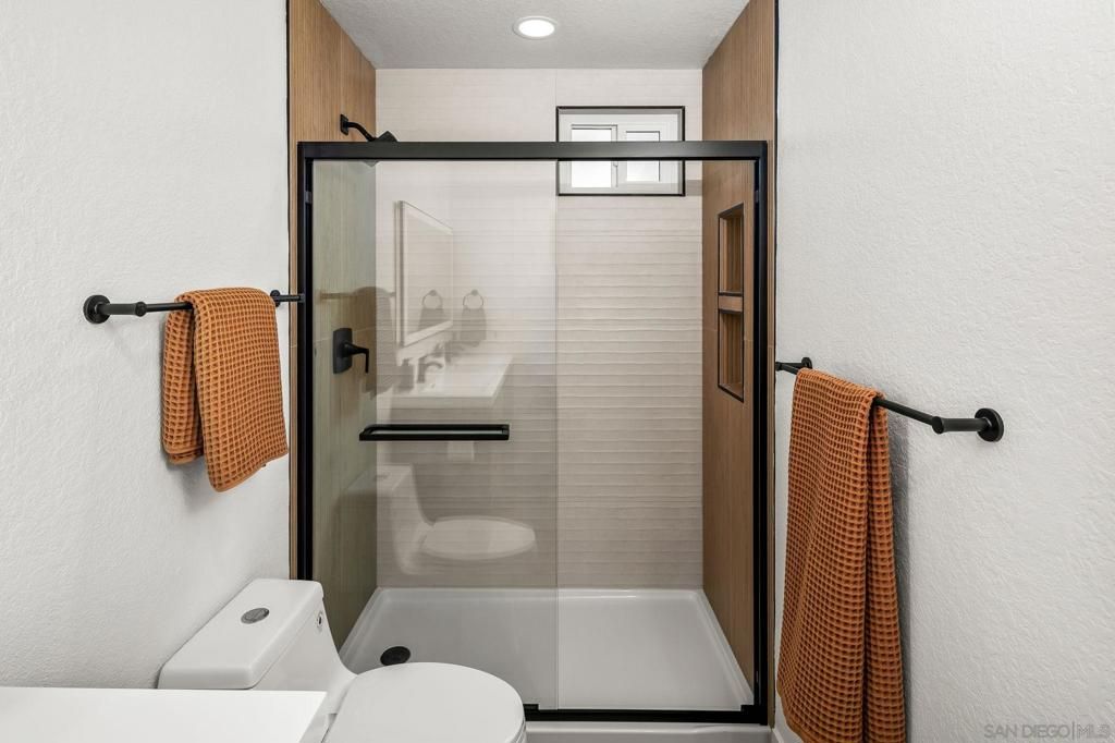 Image 23 of property listing at 152 Evergreen Ave. 4, Imperial Beach, CA 91932