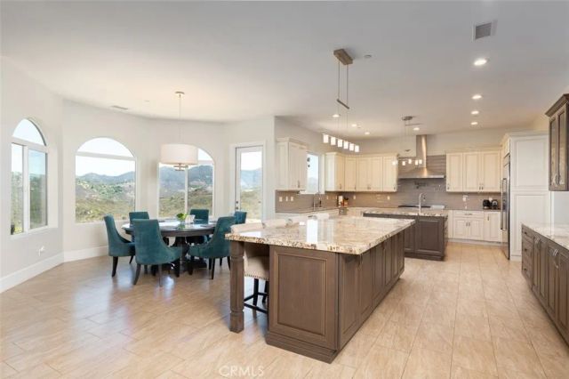 2260 Panoramic, Vista, CA 92084