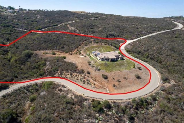 2260 Panoramic, Vista, CA 92084