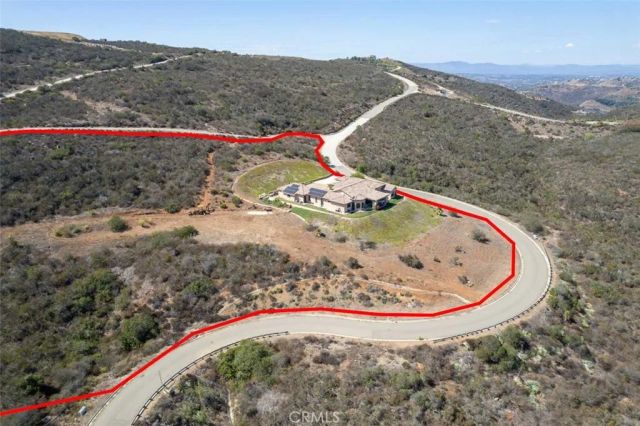 2260 Panoramic, Vista, CA 92084