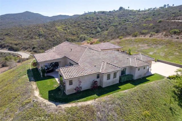 2260 Panoramic, Vista, CA 92084