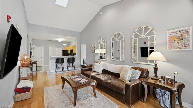 102 Campus Walk Trail 303, Elon, NC 27244