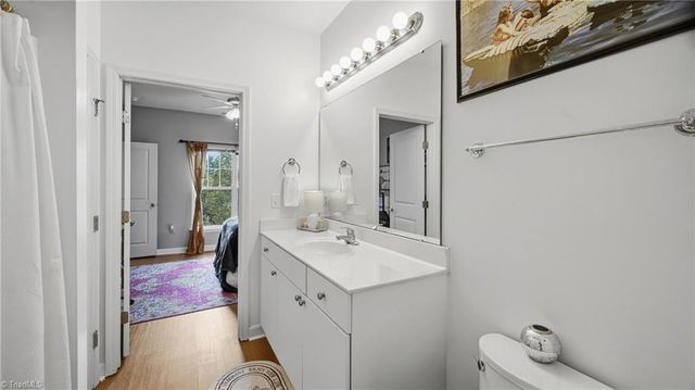 102 Campus Walk Trail 303, Elon, NC 27244