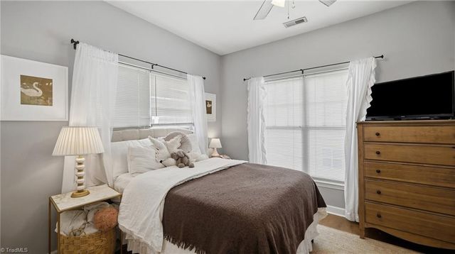 102 Campus Walk Trail 303, Elon, NC 27244