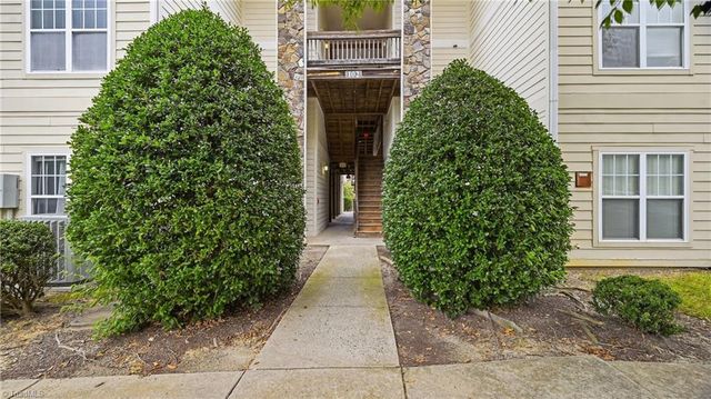 102 Campus Walk Trail 303, Elon, NC 27244