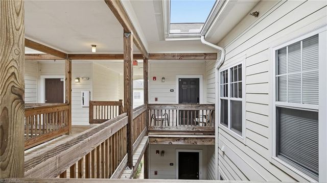 102 Campus Walk Trail 303, Elon, NC 27244