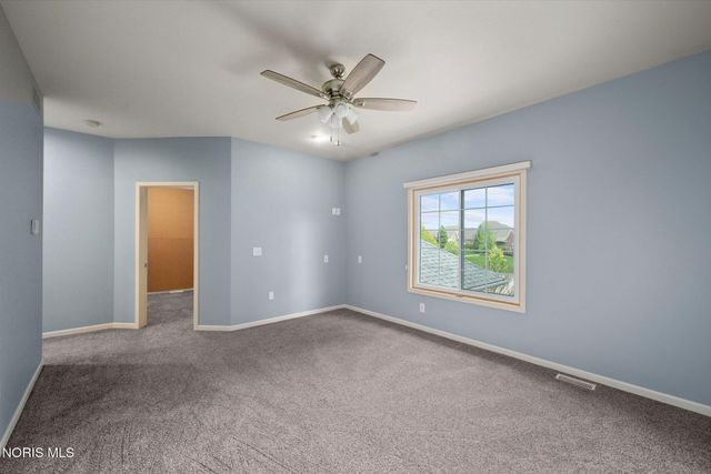 1198 Brookwoode, Perrysburg, OH 43551
