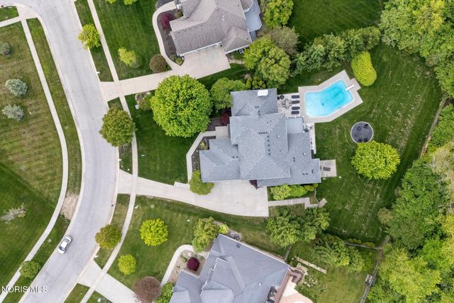 1198 Brookwoode, Perrysburg, OH 43551