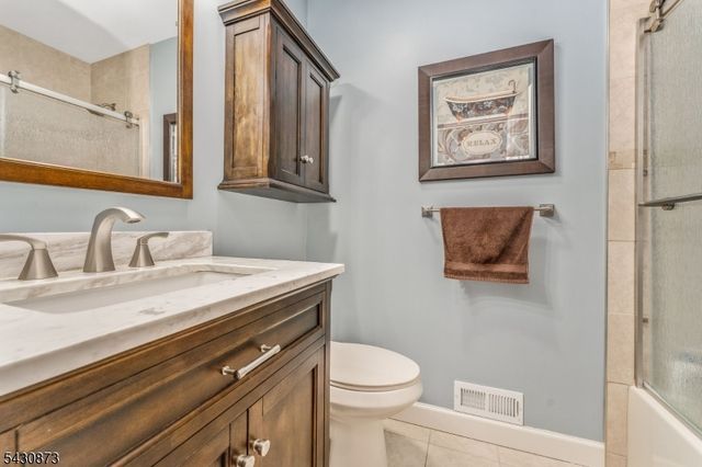 3005 Pinhorn Drive, Bridgewater Twp., NJ 08807