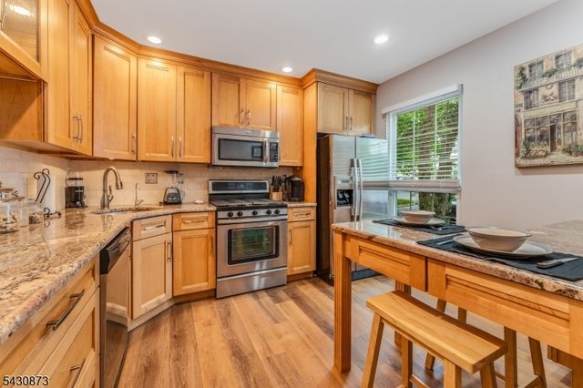 3005 Pinhorn Drive, Bridgewater Twp., NJ 08807