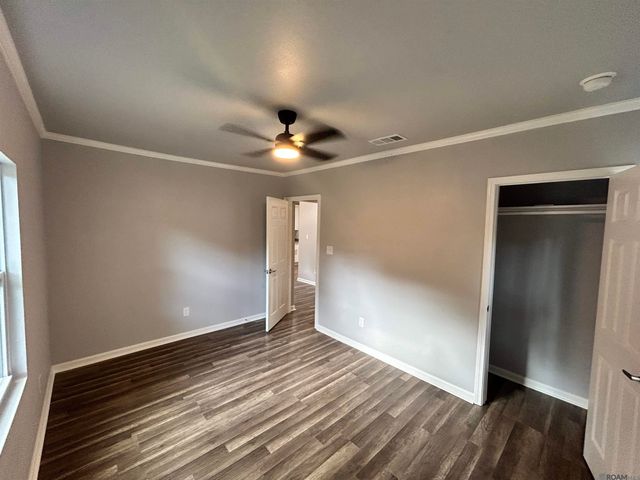 3048 Voss Dr, Baton Rouge, LA 70805