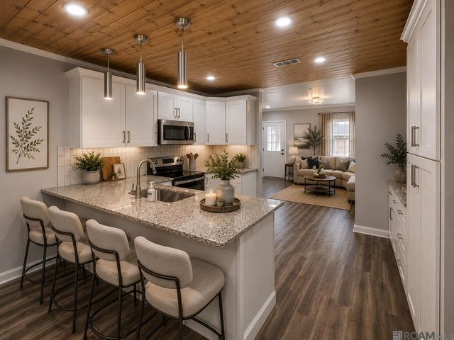 3048 Voss Dr, Baton Rouge, LA 70805