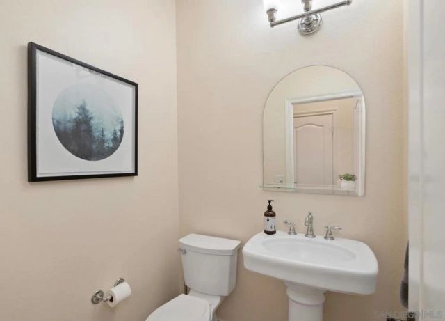 15541 Pinehurst Pl., San Diego, CA 92131