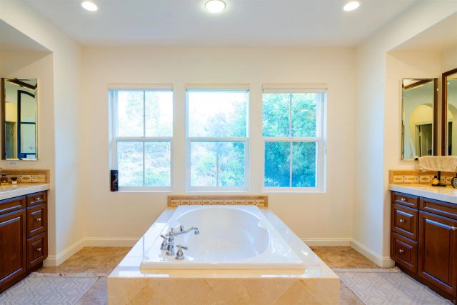 15541 Pinehurst Pl., San Diego, CA 92131